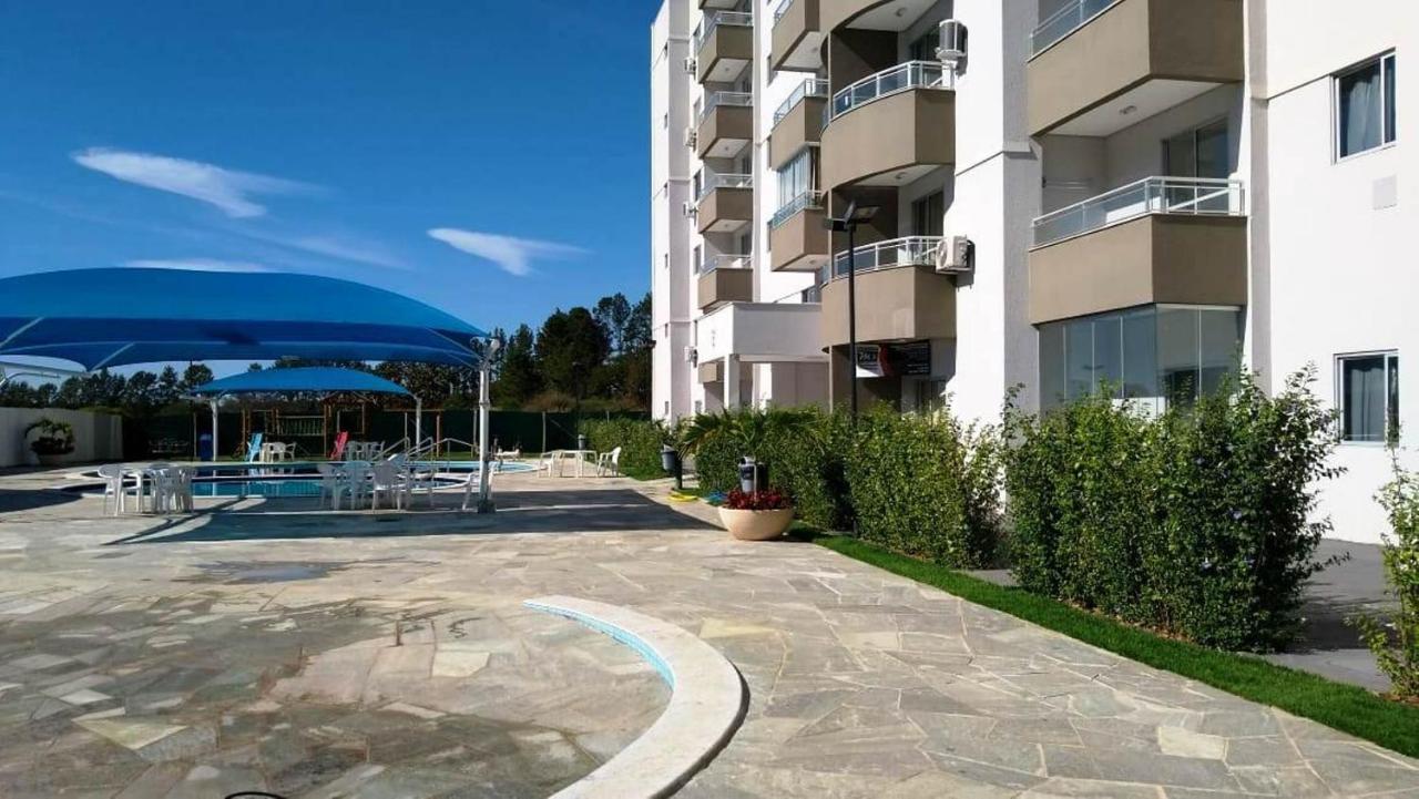 Apartamento No Lagoa Quente Flat Service Калдас-Новас Экстерьер фото