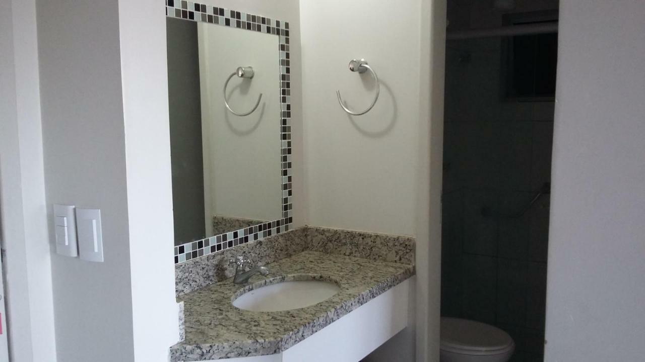 Apartamento No Lagoa Quente Flat Service Калдас-Новас Экстерьер фото