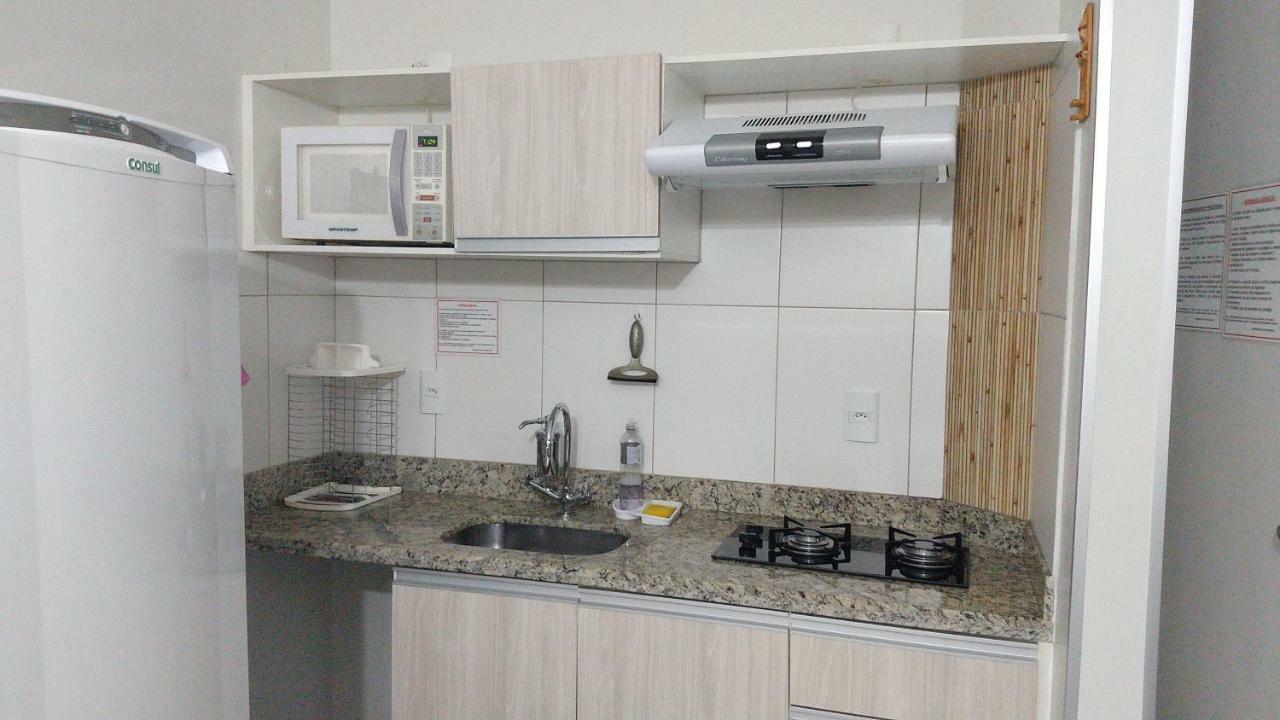 Apartamento No Lagoa Quente Flat Service Калдас-Новас Экстерьер фото
